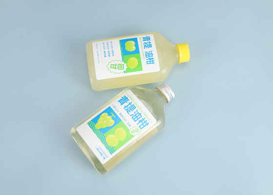 স্ক্রু ক্যাপ সহ দুধ চায়ের বোতল 250ml 350ml 300ml 500ml প্লাস্টিকের জুসের বোতল