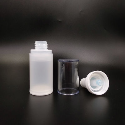 120 মিলি 250 মিলি 300 মিলি 500 মিলি প্লাস্টিকের লোশন বোতলগুলি পিইটি উপাদান ব্যবহার করে তৈরি করা হয় যা লোশন, ক্রিম এবং ব্যক্তিগত যত্নের প্যাকেজিংয়ের জন্য আদর্শ