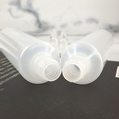 মসৃণ পৃষ্ঠের ড্রপার ডিসপেনসার বোতল টেকসই ড্রপার ক্যাপ সহ কসমেটিকস, ফার্মাসিউটিক্যালস এবং পরীক্ষাগারের জন্য উপযুক্ত