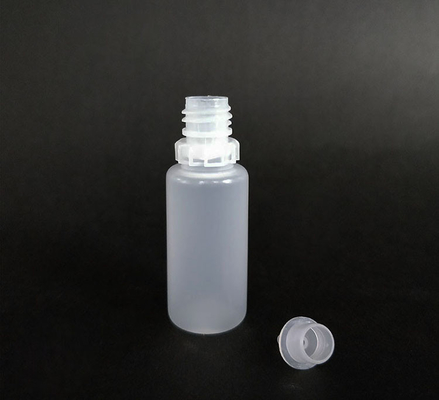 স্বচ্ছ কালো কাস্টমাইজড ড্রপার বোতল 10ml-120ml তরল সঞ্চয় করার জন্য মসৃণ পৃষ্ঠ