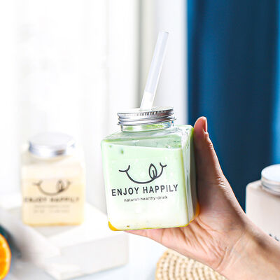 মাঝারি বুদ্বুদ চা জগ কাস্টমাইজ করা যায় টেকসই প্লাস্টিকের পাত্রে পানীয়ের দোকান ক্যাফে এবং রেস্তোঁরা জন্য আদর্শ