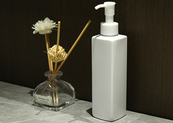 লিড ফ্রি স্কোয়ার 200ml খালি প্লাস্টিকের বোতল লকযোগ্য পাম্প সহ