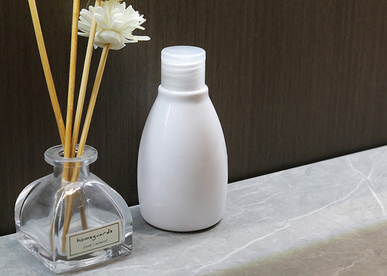 ফ্লিপ ক্যাপ সহ 150ml স্কুইজ বোতল