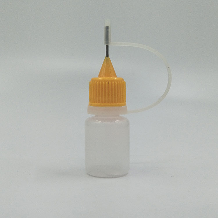 ফাঁস-প্রমাণ এবং স্থান-সংরক্ষণ স্টোরেজের জন্য কাস্টমাইজড প্লাস্টিক স্ক্রু টপ বোতল